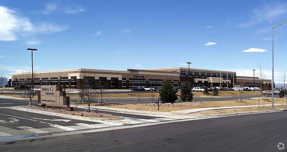 1870 W 122nd Ave, Denver, CO à louer - Photo de l’immeuble – Image 2 sur 4