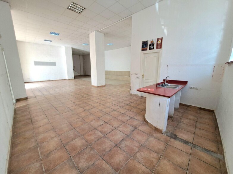 Local commercial dans Carcaixent, Valencia à vendre - Photo intérieure – Image 2 sur 14