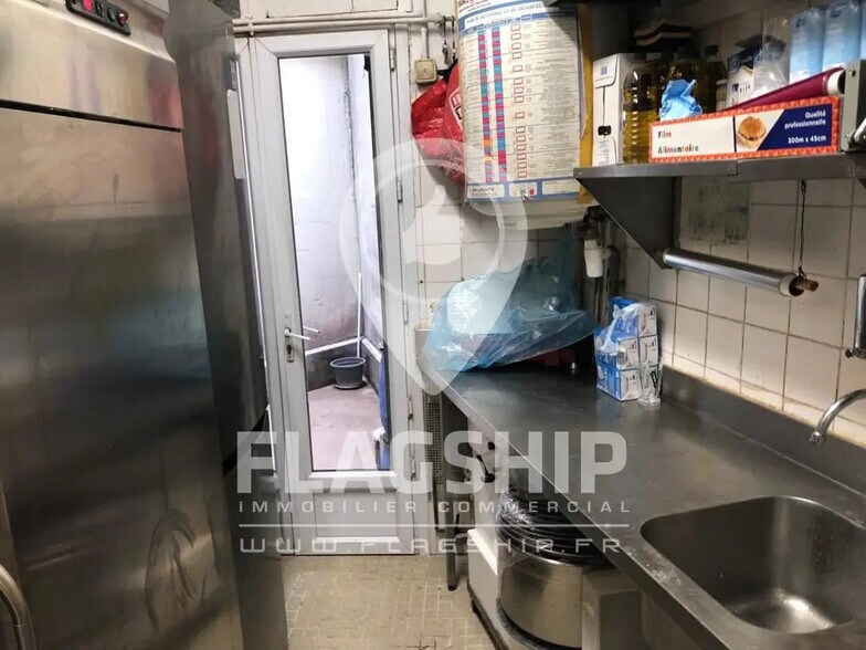 Local commercial dans Paris à louer - Photo intérieure – Image 2 sur 7