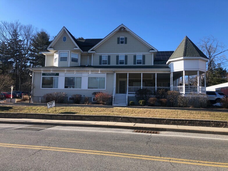 537 N State Rd, Briarcliff Manor Village, NY à louer - Photo de l’immeuble – Image 2 sur 7