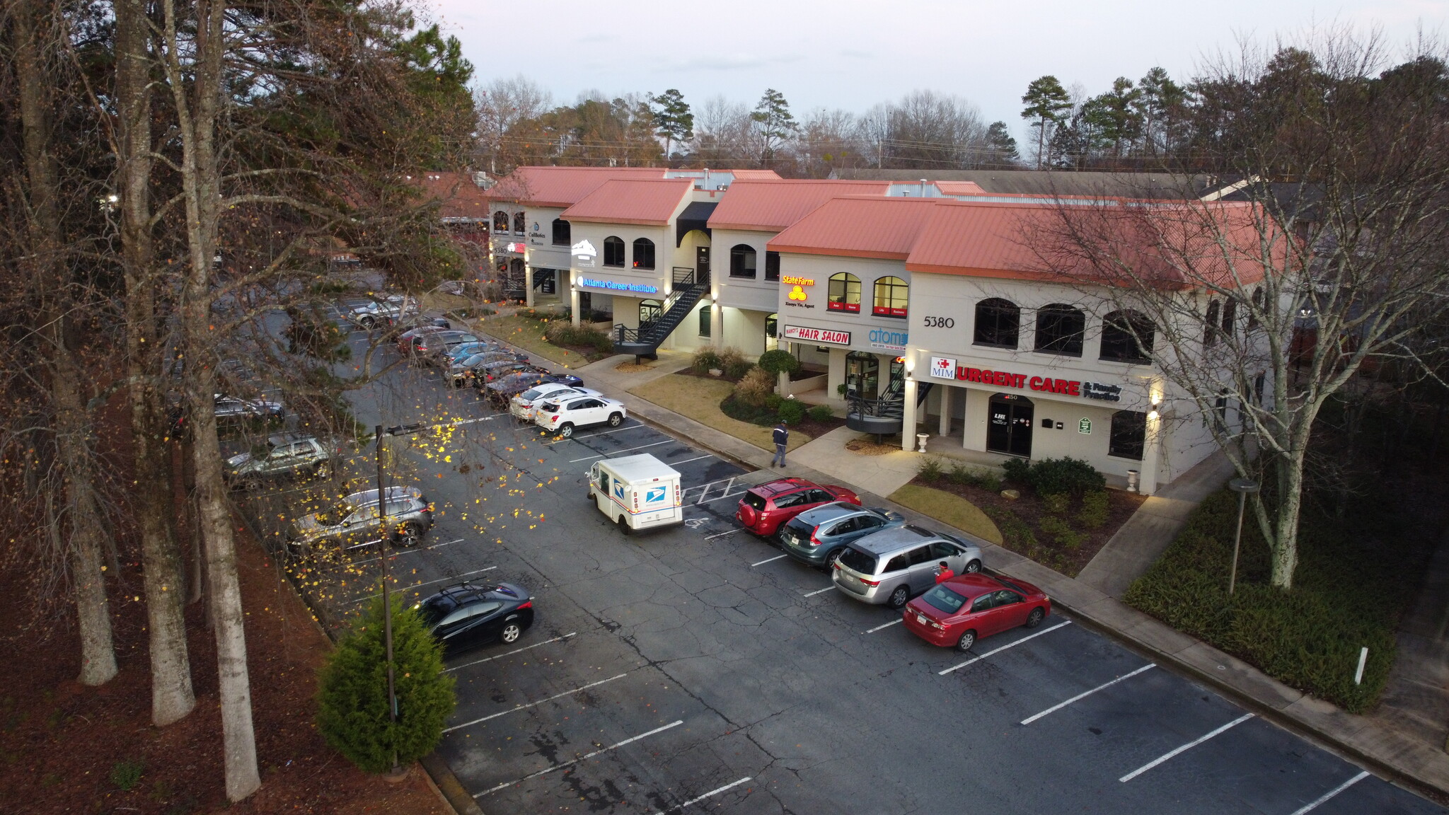 5380 Peachtree Industrial Blvd, Norcross, GA à louer Photo de l’immeuble– Image 1 sur 7