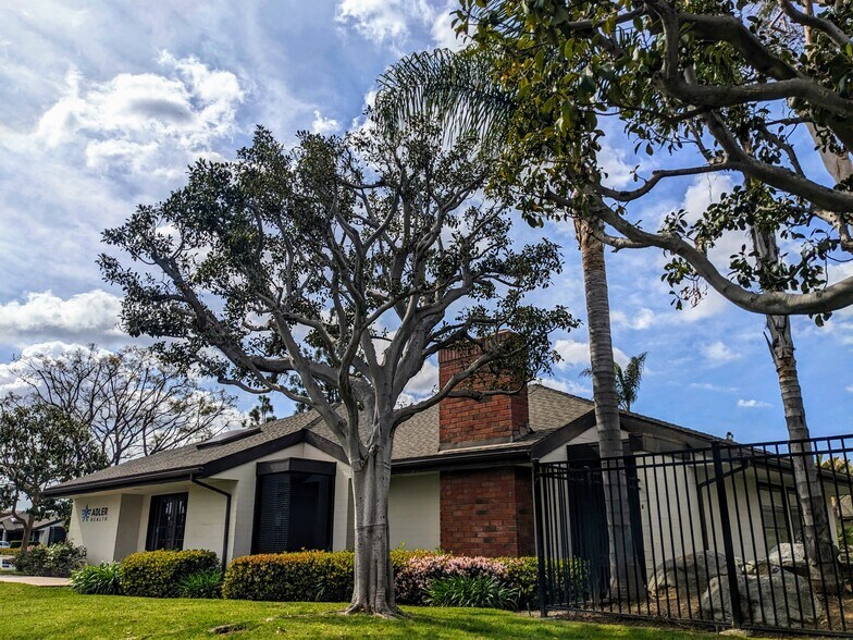 3151 Airway Ave, Costa Mesa, CA à vendre - Photo de l’immeuble – Image 3 sur 4