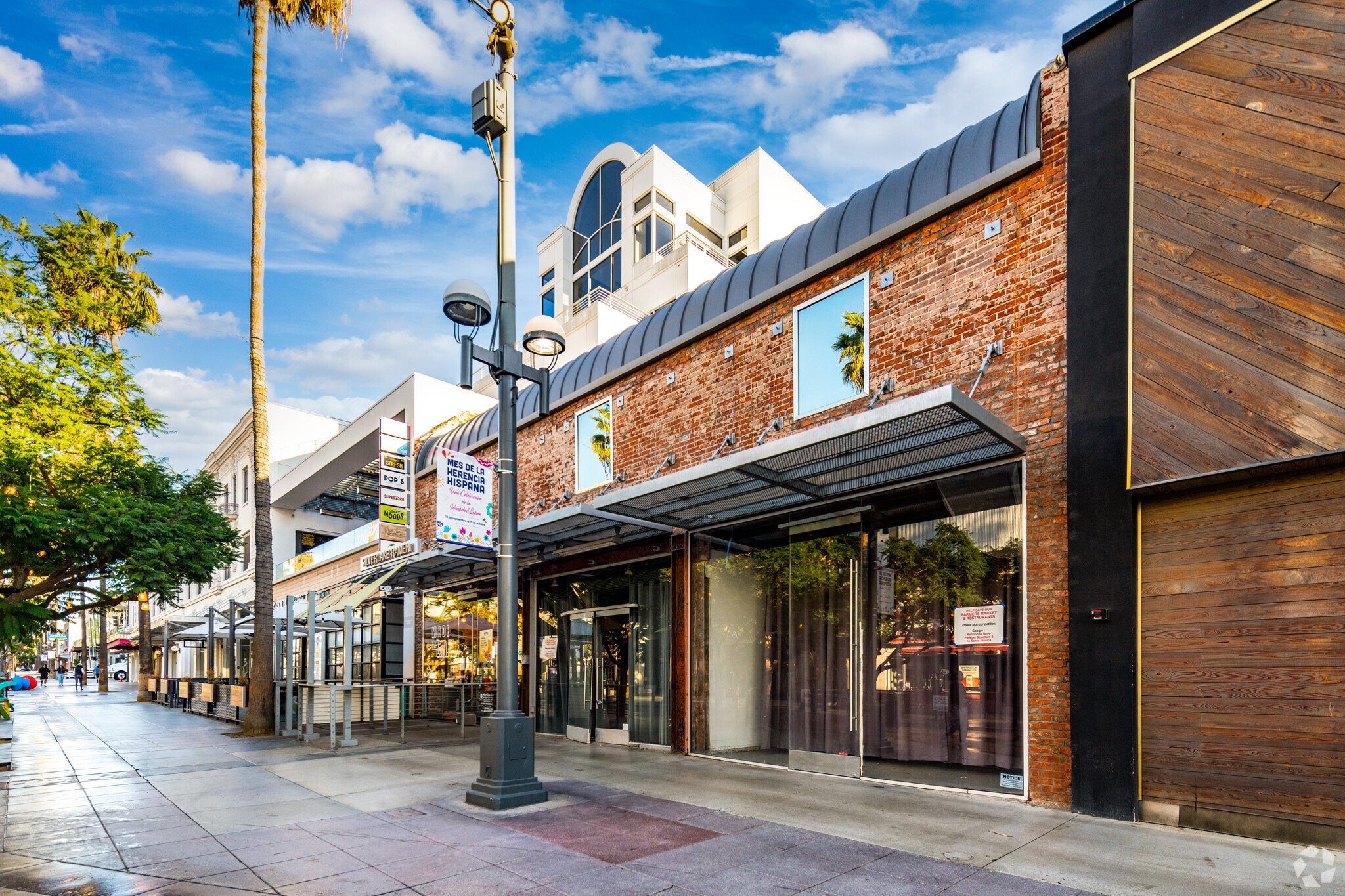 1323 3rd Street Promenade, Santa Monica, CA à louer Photo principale– Image 1 sur 5