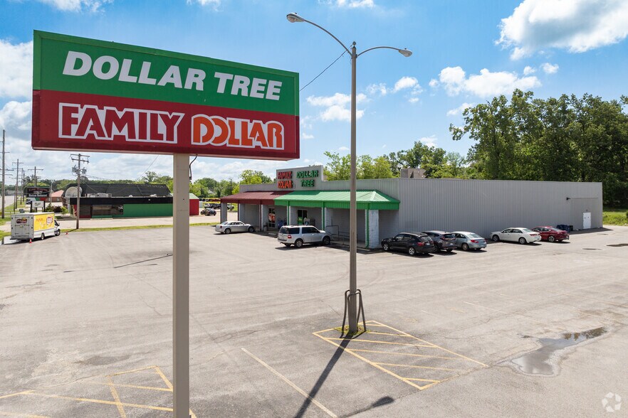 1021 US Highway 45 N, Eldorado, IL à vendre - Photo de l’immeuble – Image 3 sur 14