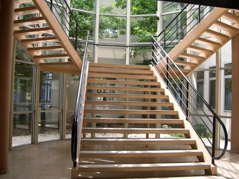 5 Allée Rosa Luxemburg, Eragny à louer - Photo de l’immeuble – Image 3 sur 8