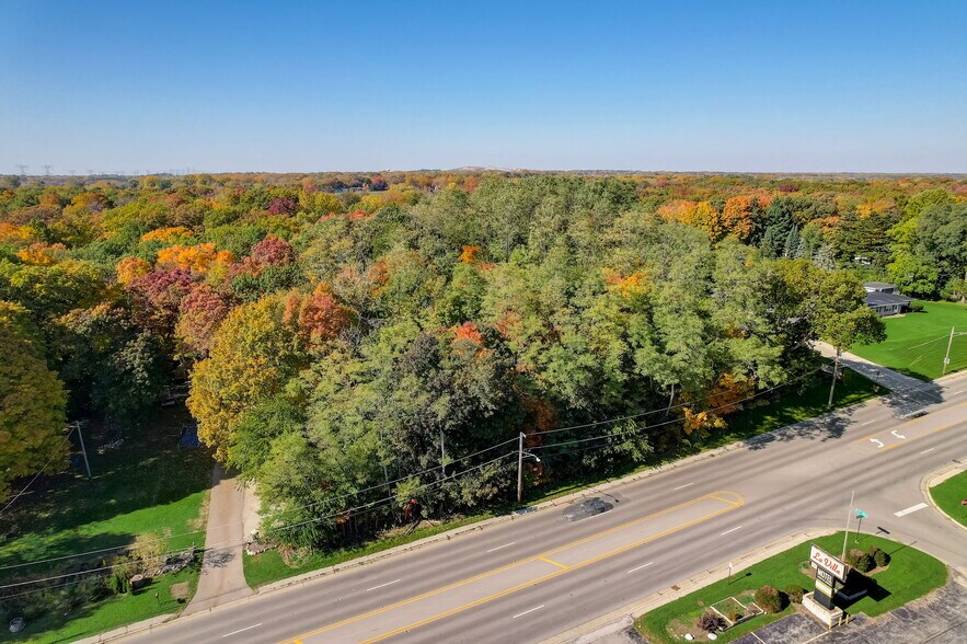 1400 Sheridan Rd, Winthrop Harbor, IL à vendre - Photo de l’immeuble – Image 3 sur 16