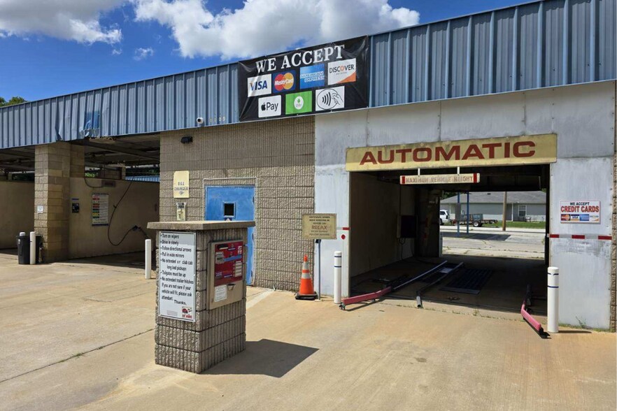1105 Pennell st, Carl Junction, MO à vendre - Photo de l’immeuble – Image 2 sur 6