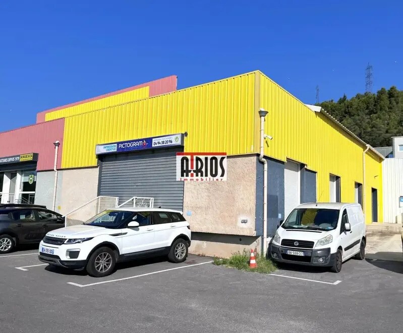 Local commercial dans La Garde à louer Photo de l’immeuble– Image 1 sur 11