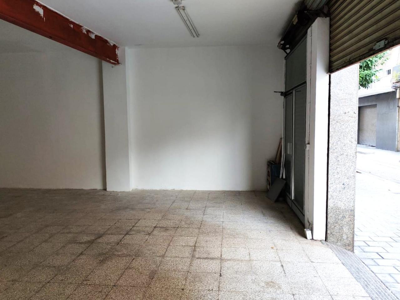 Immeuble residentiel dans Sant Joan Despí, Barcelona à vendre Photo intérieure– Image 1 sur 3