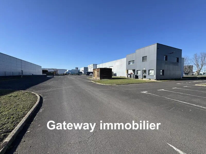 Industriel/Logistique dans Clermont-Ferrand à vendre Photo de l’immeuble– Image 1 sur 21