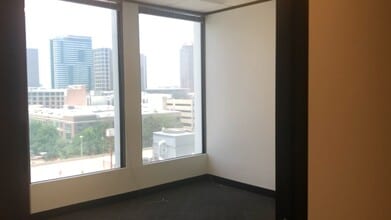 2100 West Loop South, Houston, TX à louer - Vidéo sur l’annonce professionnelle