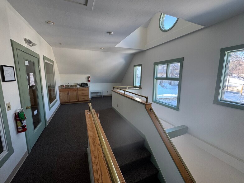 55 Main St, Bridgton, ME à louer - Photo de l’immeuble – Image 3 sur 4