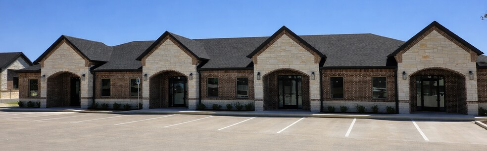 7350 Canyon Park Dr, Fort Worth, TX à louer - Photo de l’immeuble – Image 2 sur 2