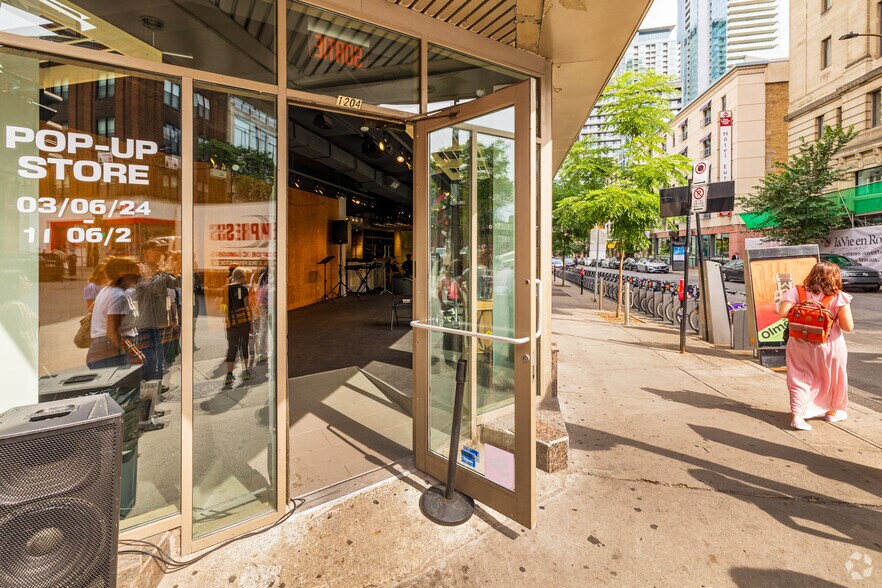 1204 Rue Sainte-Catherine O, Montréal, QC à louer - Photo de l’immeuble – Image 2 sur 3