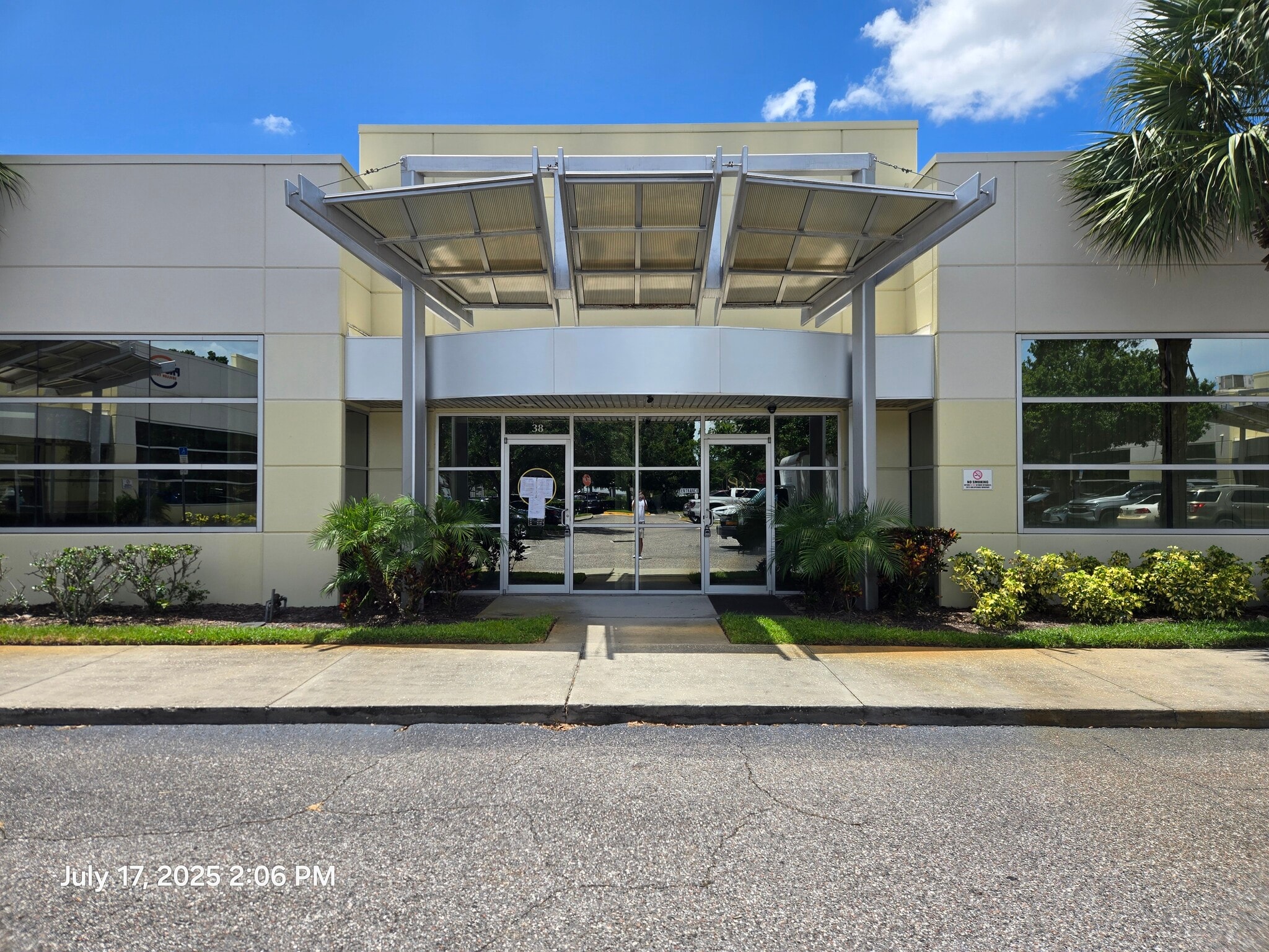8818 Commodity Cir, Orlando, FL à louer Photo intérieure– Image 1 sur 8