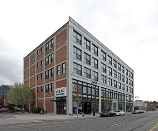 Plus de détails pour 4600 Woodward Ave, Detroit, MI - Local commercial à louer