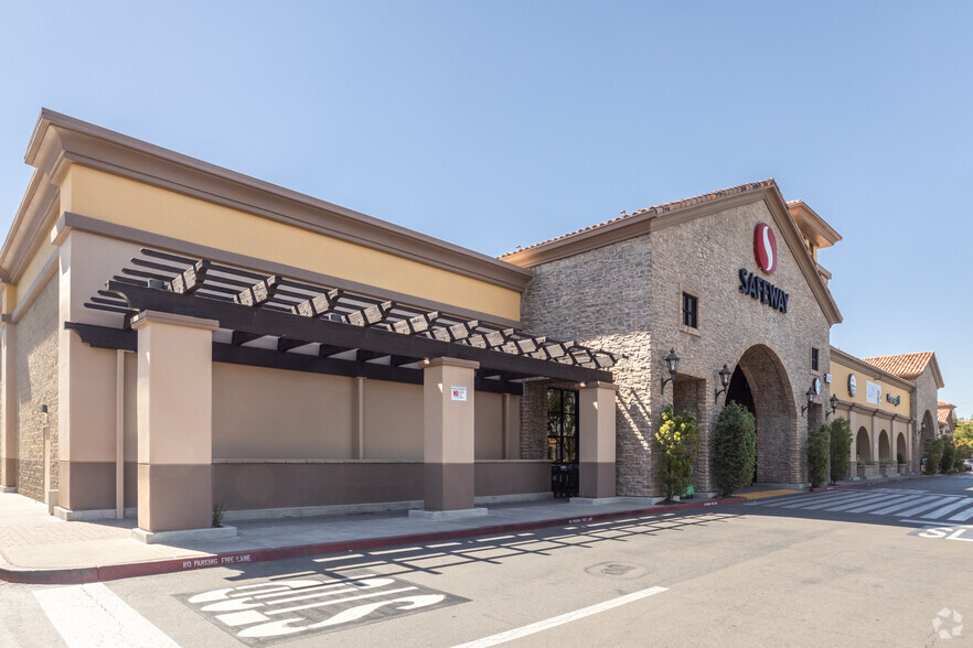 9035-9055 Woodcreek Oaks Blvd, Roseville, CA à louer - Photo de l’immeuble – Image 1 sur 5