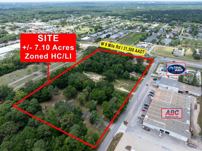 1861 W Nine Mile Rd, Pensacola, FL à vendre - Photo de l’immeuble – Image 2 sur 19