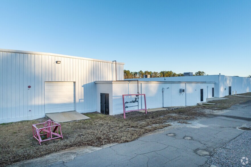 231 E 13th St, Waynesboro, GA à louer - Photo de l’immeuble – Image 3 sur 22