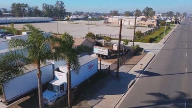 15419 Valley Blvd, Fontana, CA à louer - Vidéo sur l’annonce professionnelle 