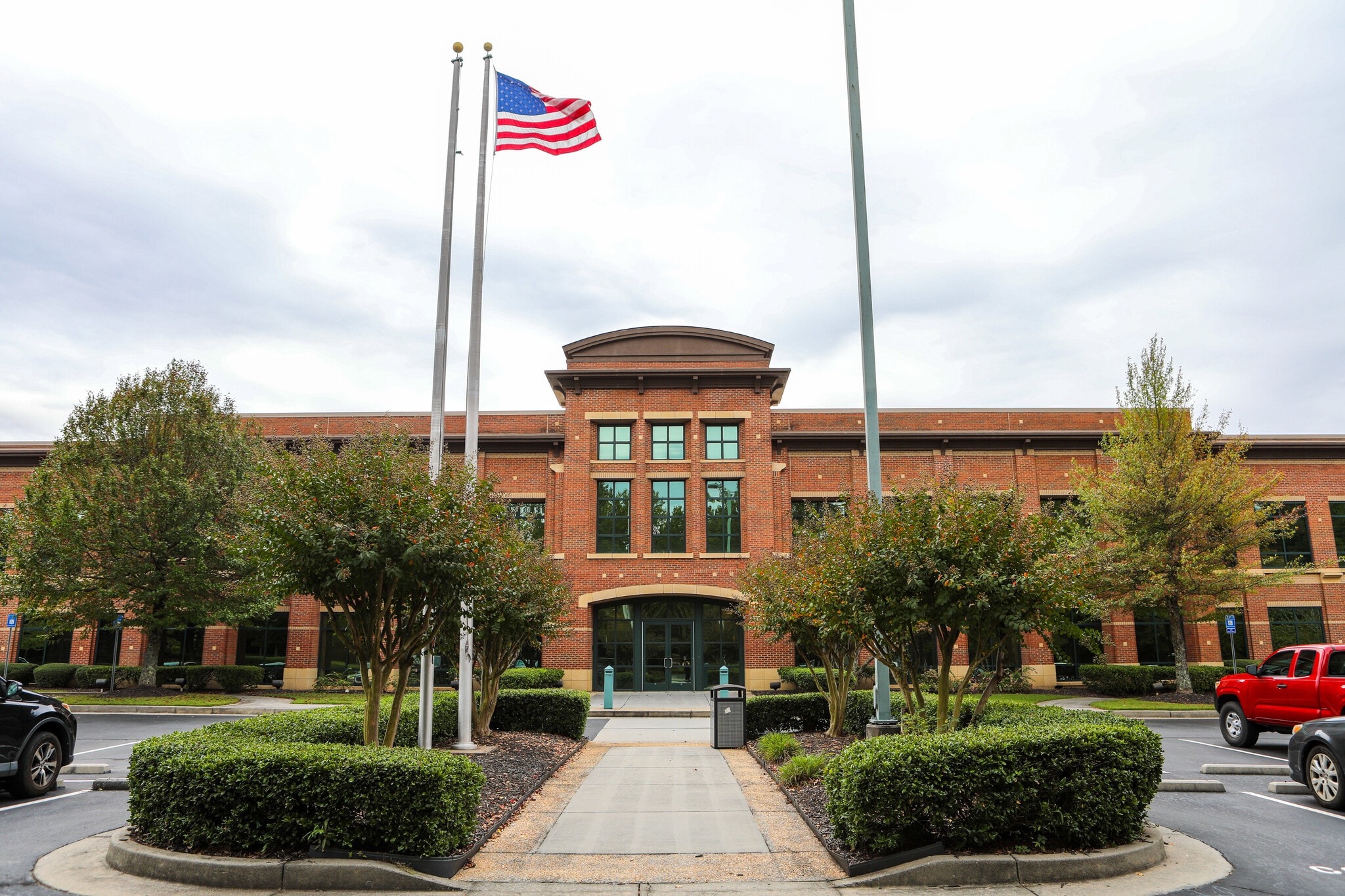 1305 Mall of Georgia Blvd, Buford, GA à louer Photo de l’immeuble– Image 1 sur 32