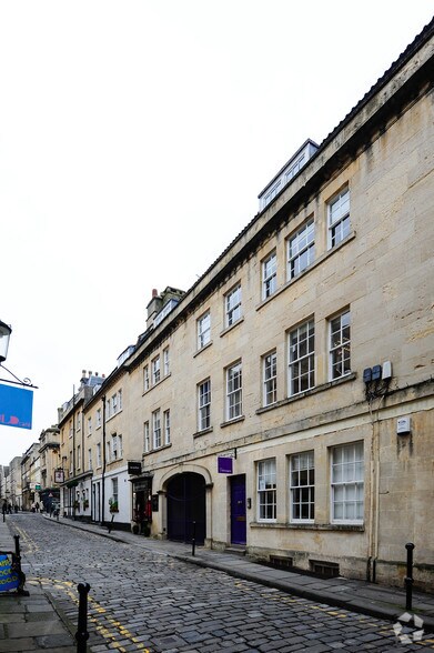 4 Queen St, Bath à louer - Photo de l’immeuble – Image 3 sur 4
