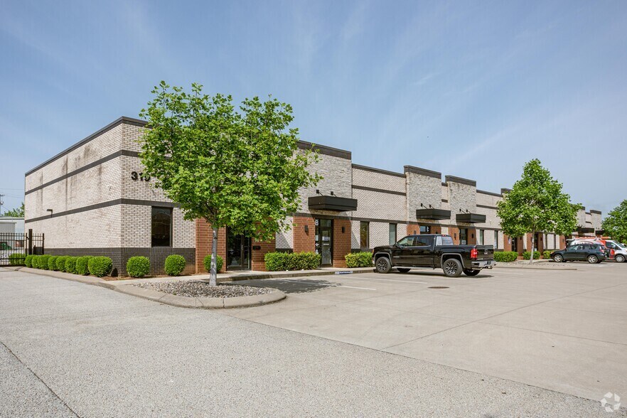 319 Hickerson Dr, Murfreesboro, TN à louer - Photo principale – Image 1 sur 42