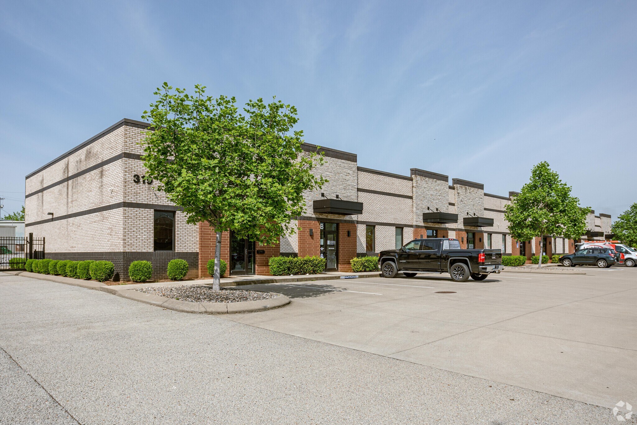 319 Hickerson Dr, Murfreesboro, TN à louer Photo principale– Image 1 sur 43