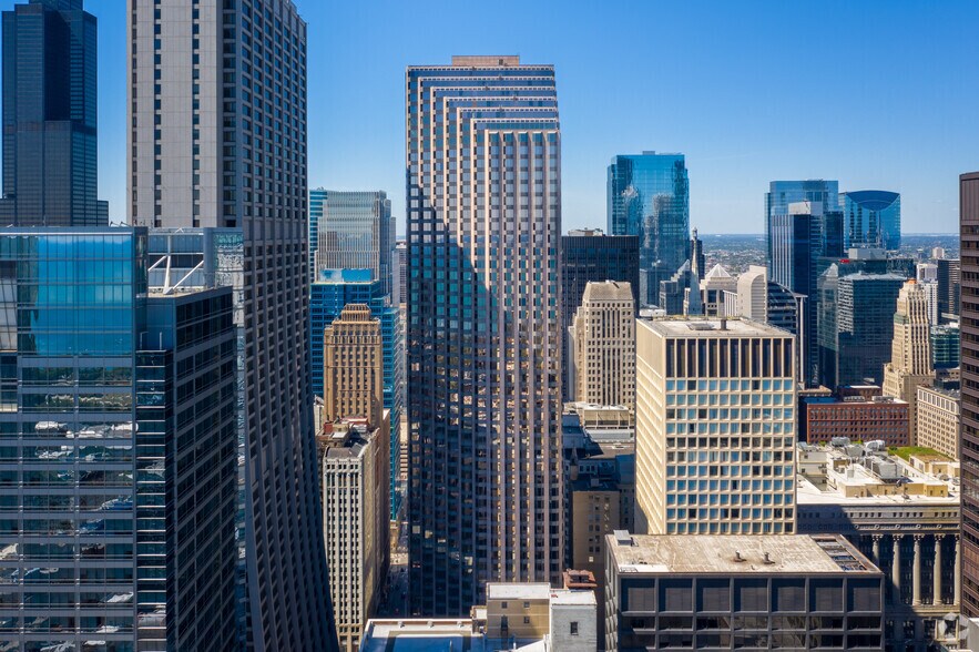 70 W Madison St, Chicago, IL à louer - Photo principale – Image 1 sur 6