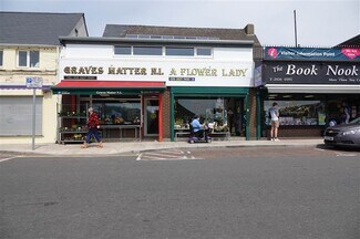 Plus de détails pour 82-84 Main St, Larne - Local commercial à louer