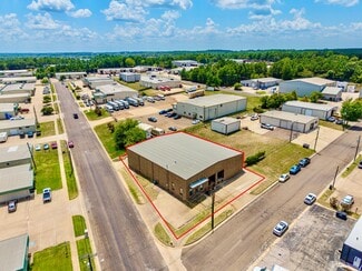 Plus de détails pour 1902 Patridge St, Tyler, TX - Industriel/Logistique à vendre
