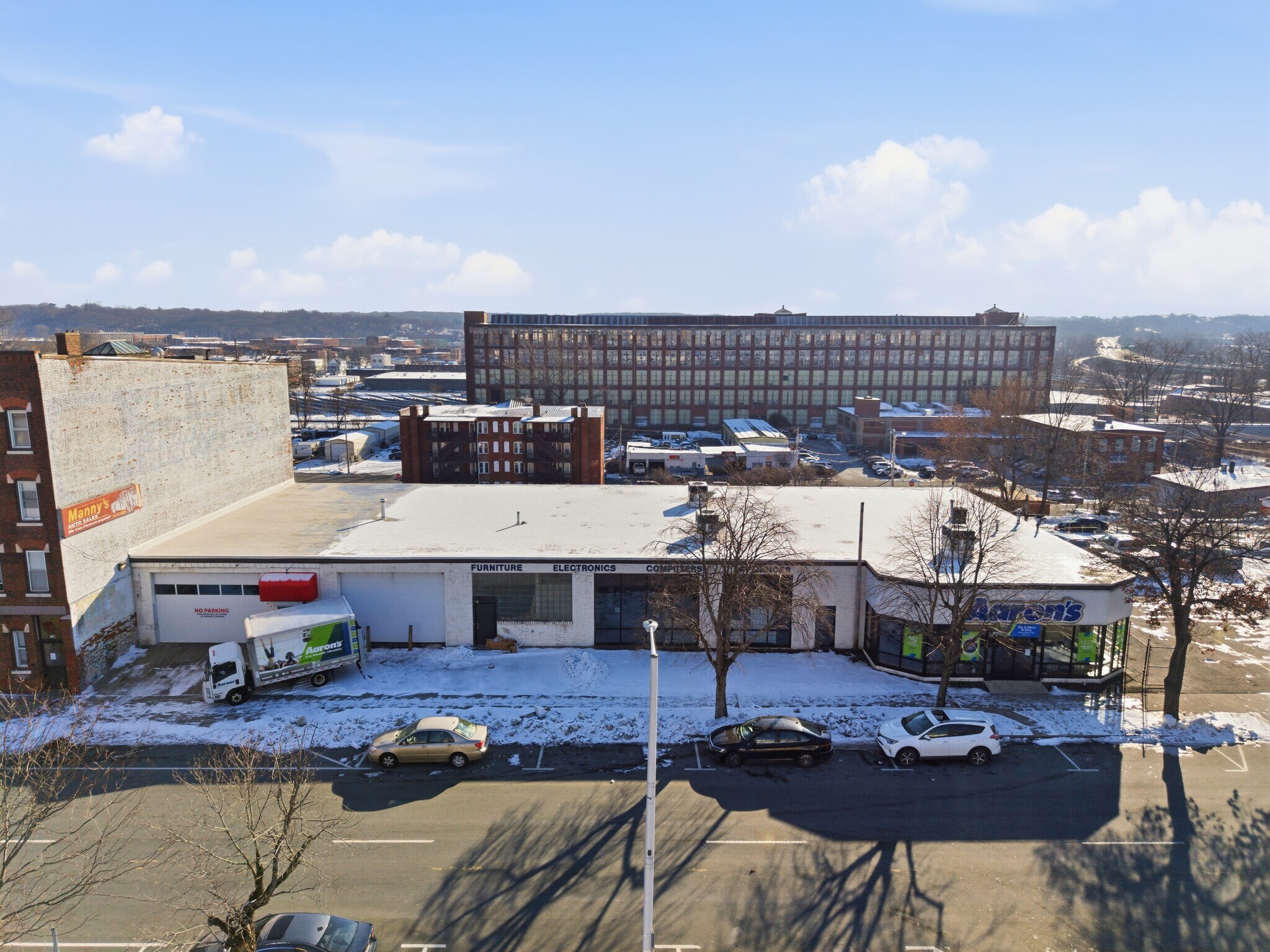 740 High St, Holyoke, MA à vendre Photo principale– Image 1 sur 22