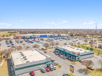 Plus de détails pour 627 12th Ave NE, Norman, OK - Local commercial à louer