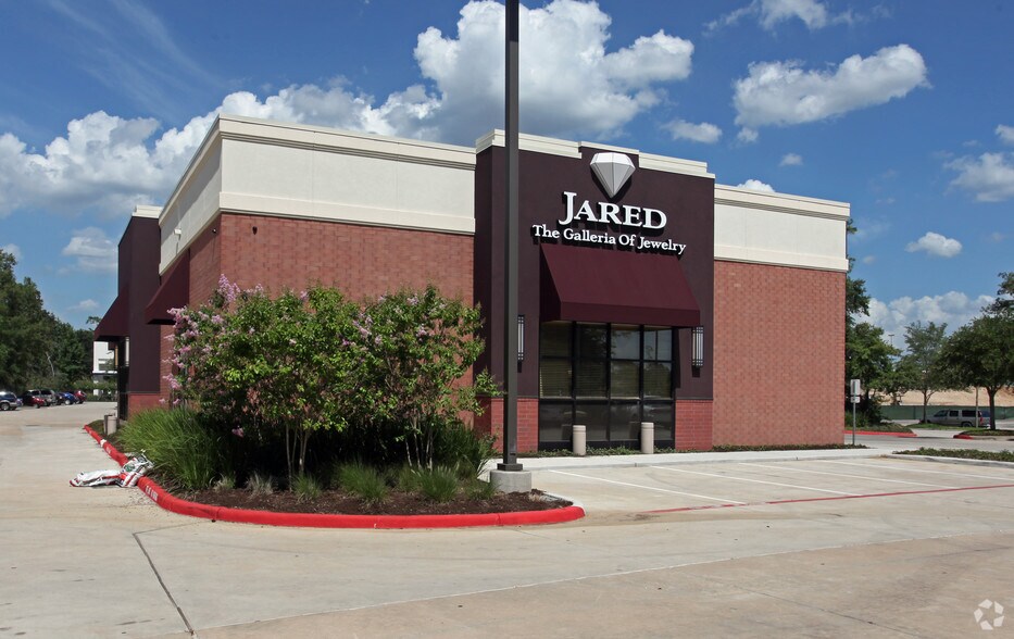 1475 Lake Woodlands Dr, Spring, TX à vendre - Photo de l’immeuble – Image 2 sur 2