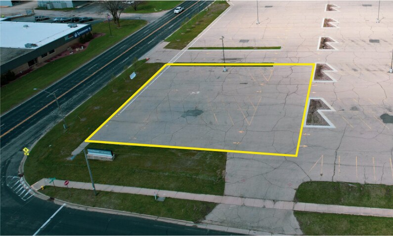 Lot 2 Janesville Ave, Fort Atkinson, WI à vendre - Aérien – Image 2 sur 7