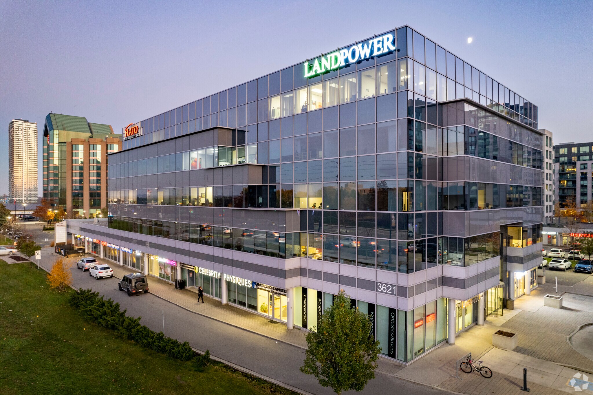3621 Hwy-7, Markham, ON à vendre Photo principale– Image 1 sur 6