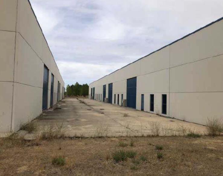 Industriel/Logistique dans Babilafuente à vendre - Photo de l’immeuble – Image 1 sur 16