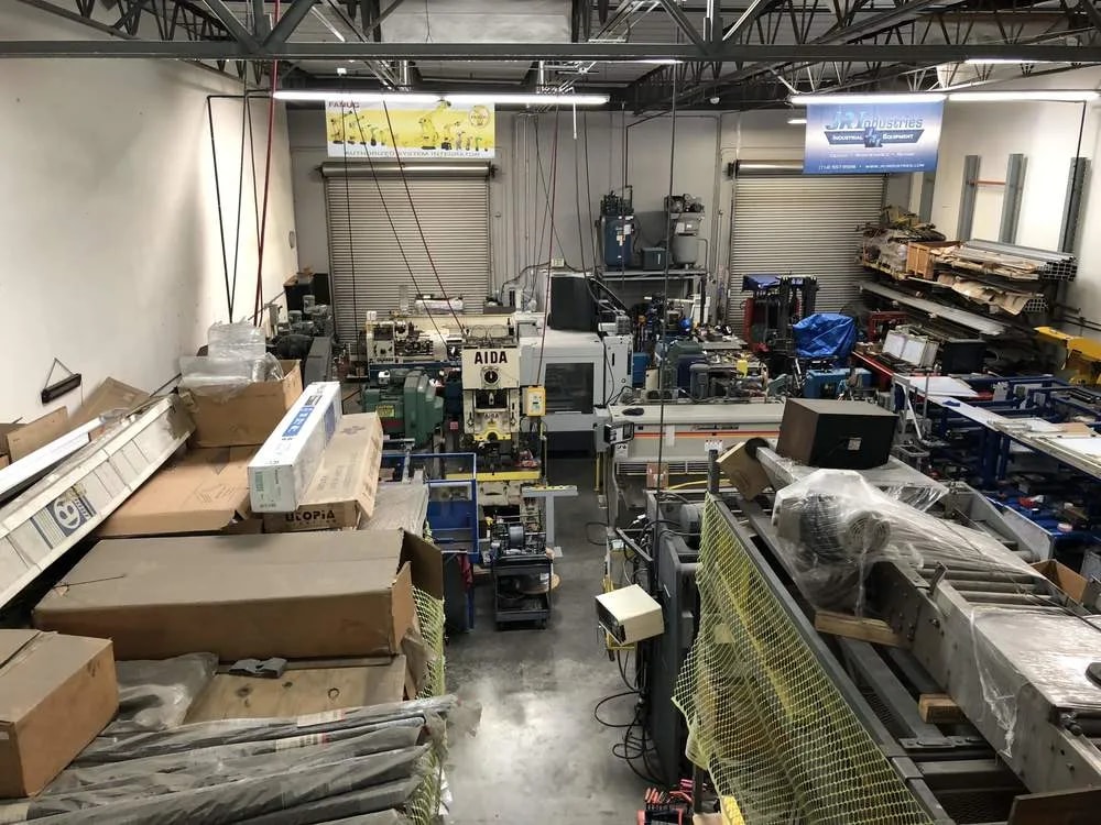 3100 E Cedar St, Ontario, CA à louer Photo intérieure– Image 1 sur 7