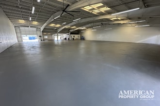 1657 University Pky, Sarasota, FL à louer Photo intérieure– Image 2 sur 2