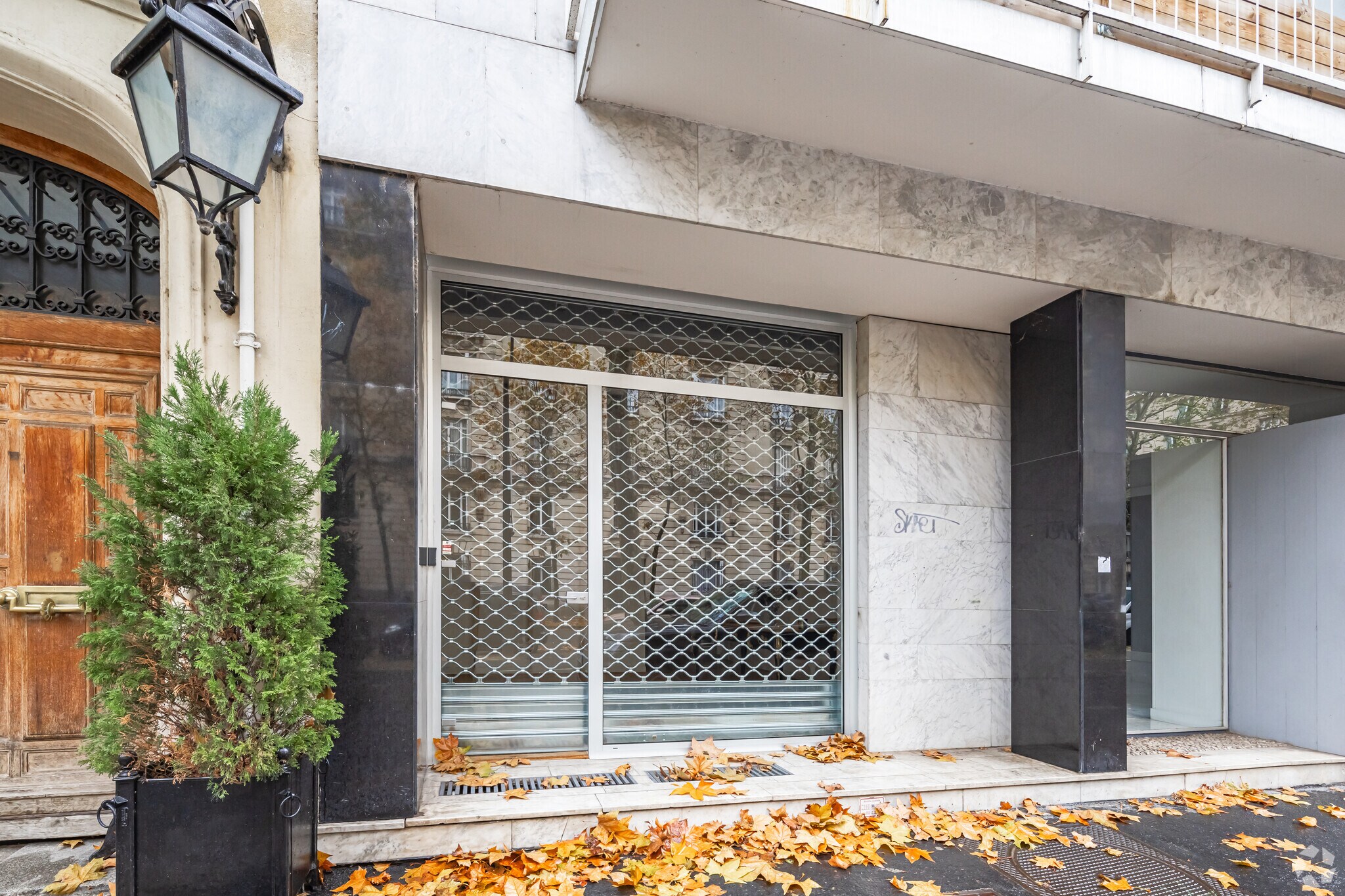 17 Avenue Bosquet, Paris à louer Photo de l’immeuble– Image 1 sur 2