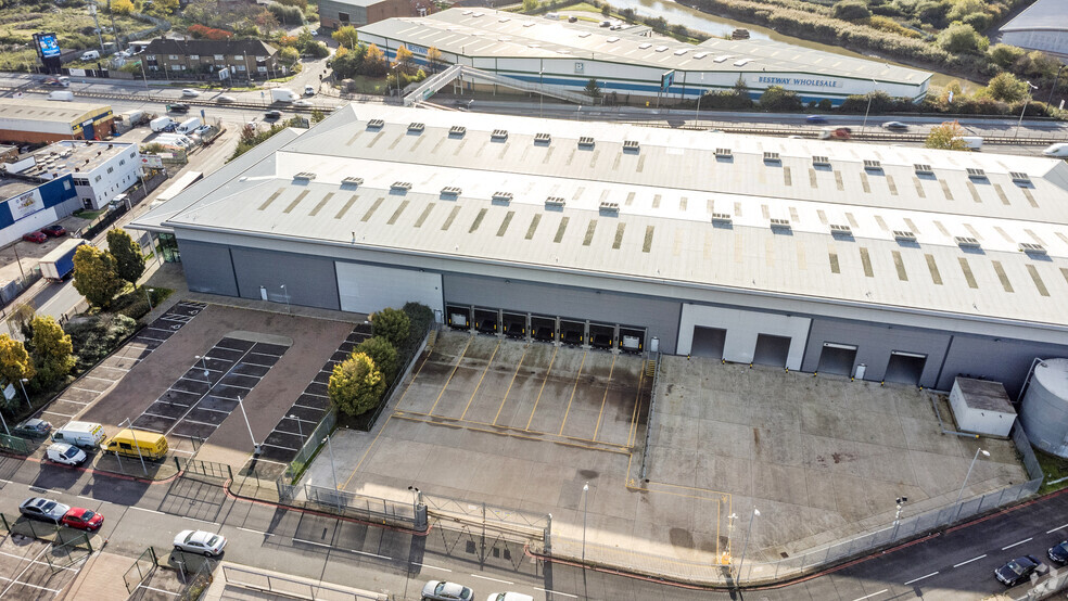 13 Gascoigne Rd, Barking à louer - Photo de l’immeuble – Image 3 sur 10