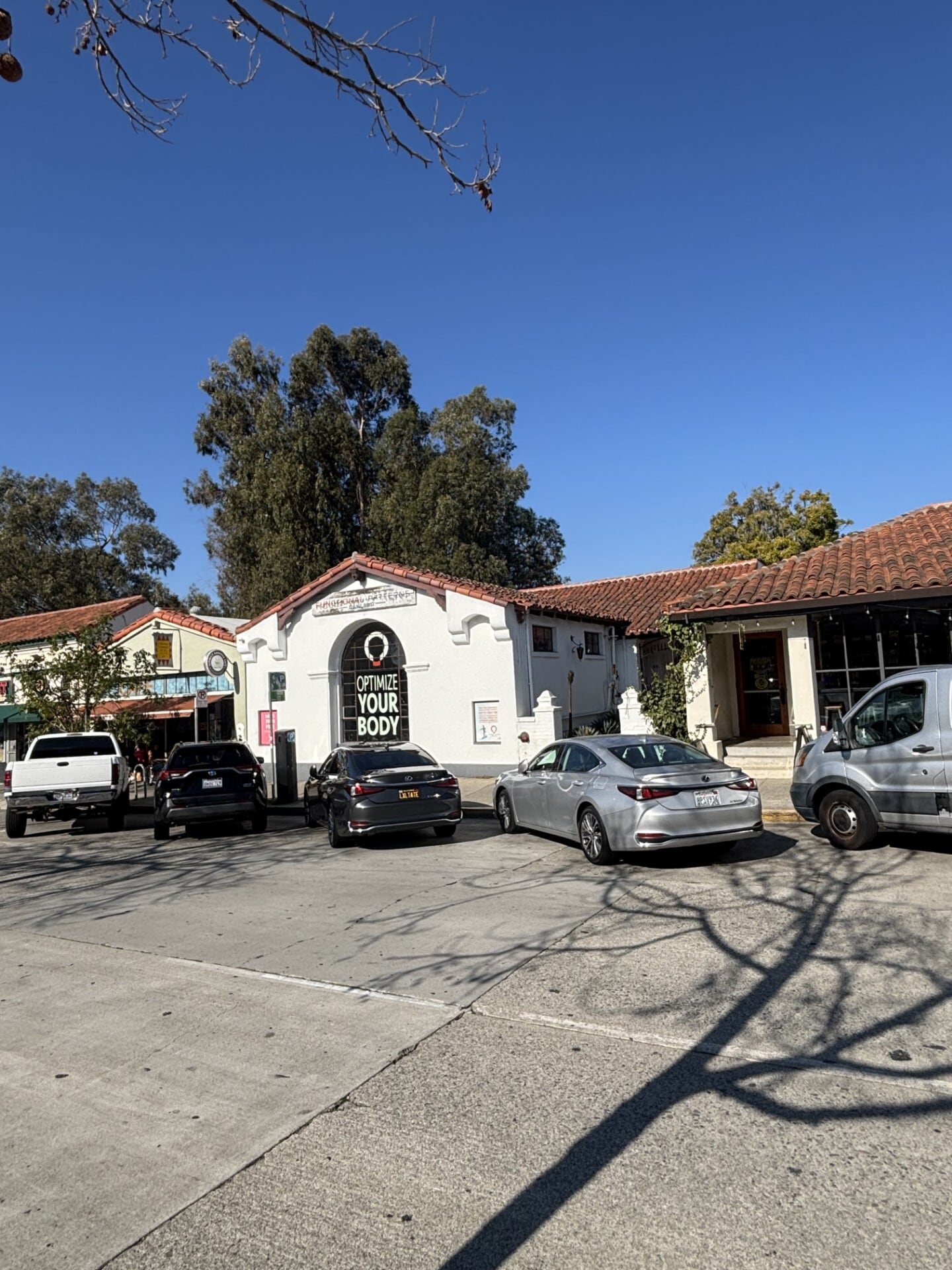 4231 Park Blvd, Oakland, CA à louer Photo de l’immeuble– Image 1 sur 8