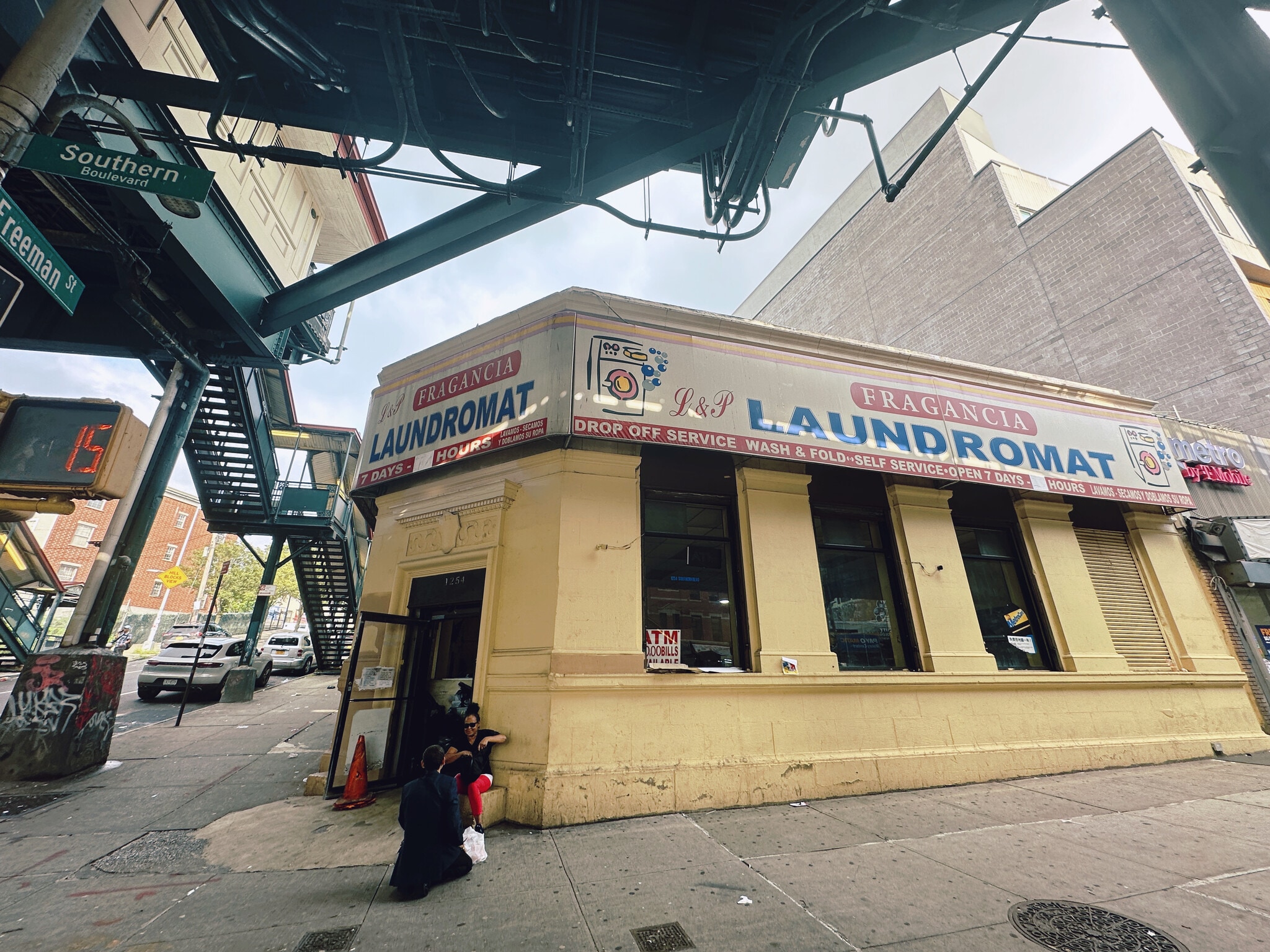 1254 Southern Blvd, Bronx, NY à vendre Photo de l’immeuble– Image 1 sur 5
