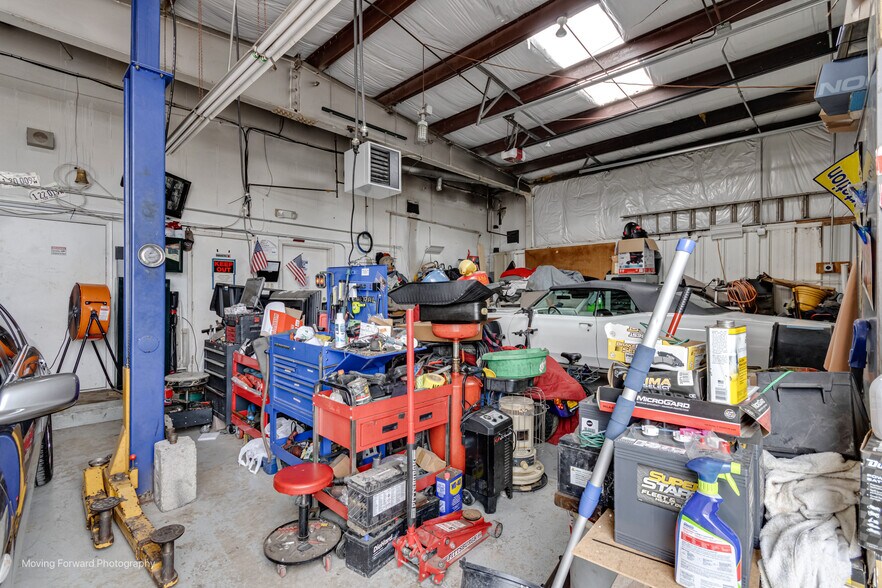 2535 Bernice Rd, Lansing, IL à vendre - Photo de l’immeuble – Image 2 sur 39