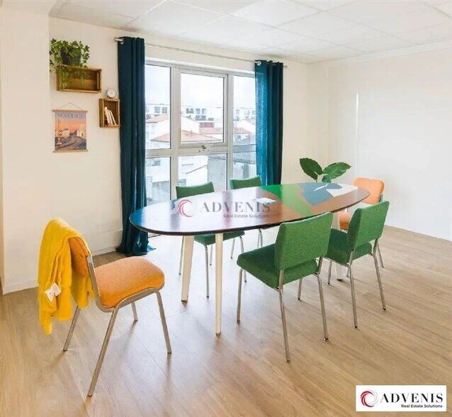 Bureau dans Bordeaux à louer - Photo de l’immeuble – Image 3 sur 9