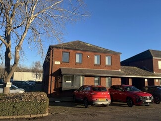 Plus de détails pour 31-37 Lambourne Crescent, Cardiff - Bureau à louer