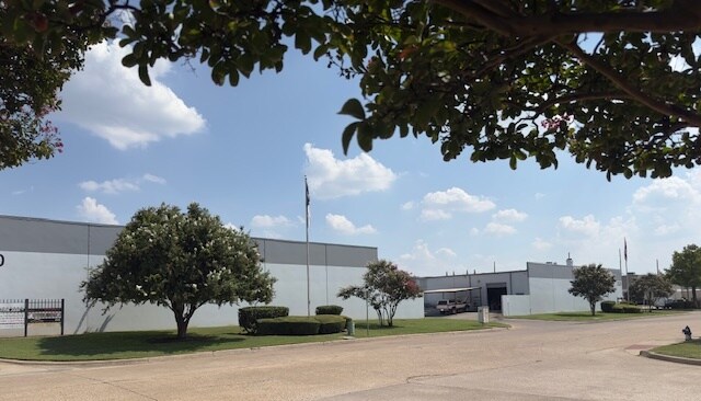 2520-2530 Tarpley Rd, Carrollton, TX à louer - Photo de l’immeuble – Image 2 sur 2