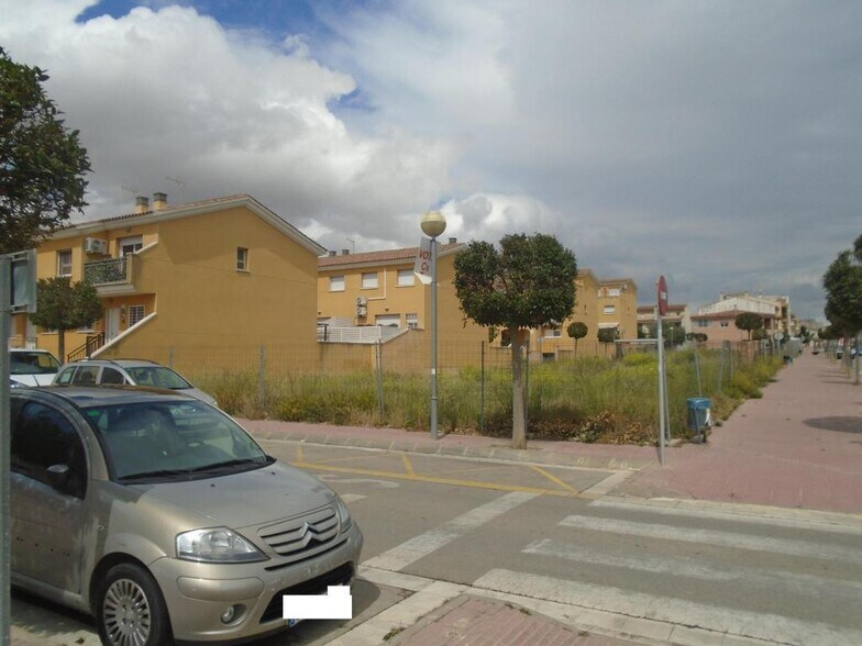 Carrer Martí i Pol, 3, Bellvei, Tarragona à vendre - Photo de l’immeuble – Image 2 sur 7