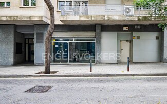 Plus de détails pour Local commercial à louer