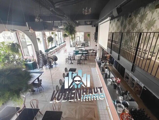 Plus de détails pour Local commercial à vendre